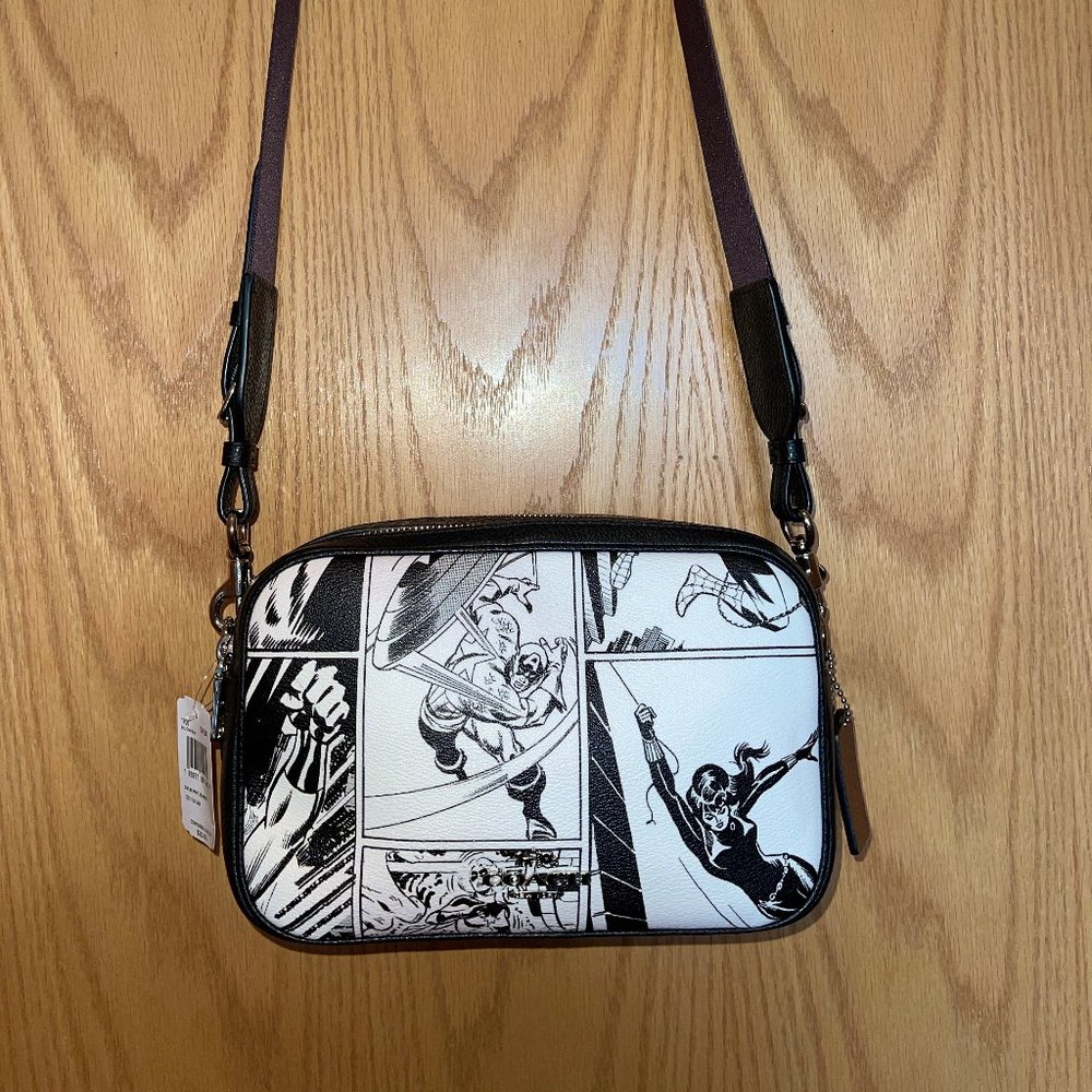 NWT COACH MARVEL JES CROSSBODY COMIC PRINT (1908)